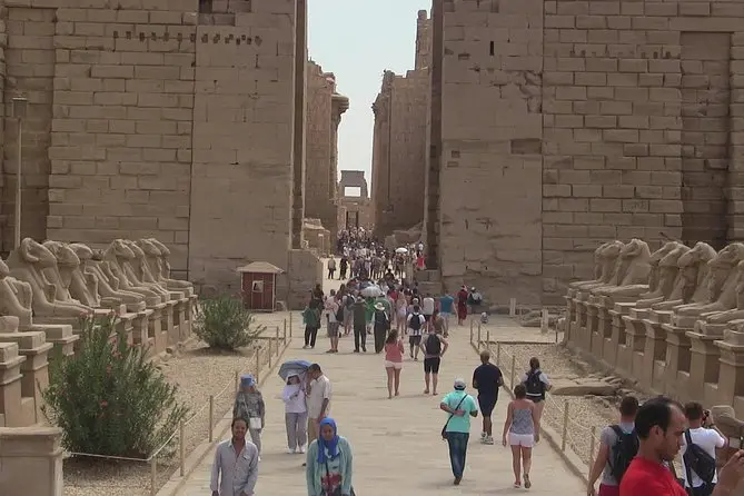 Luxor-Private-Full-Day-Tour-Discover-the-East-and-West-Banks-2