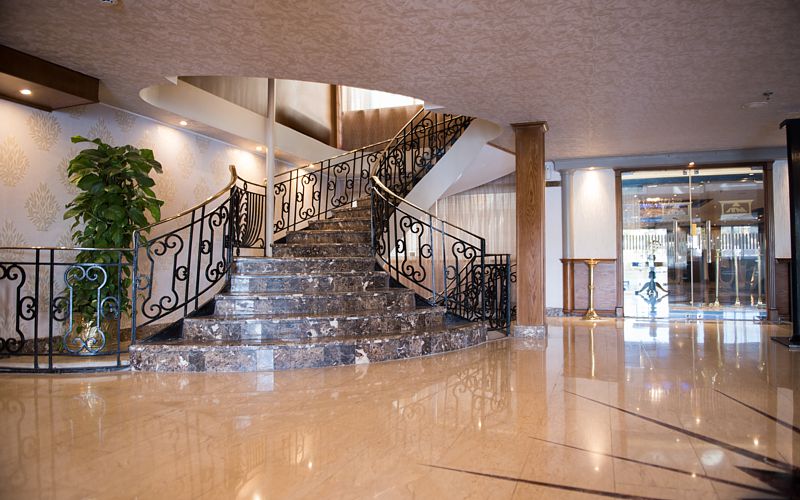 161481241910lasara-15