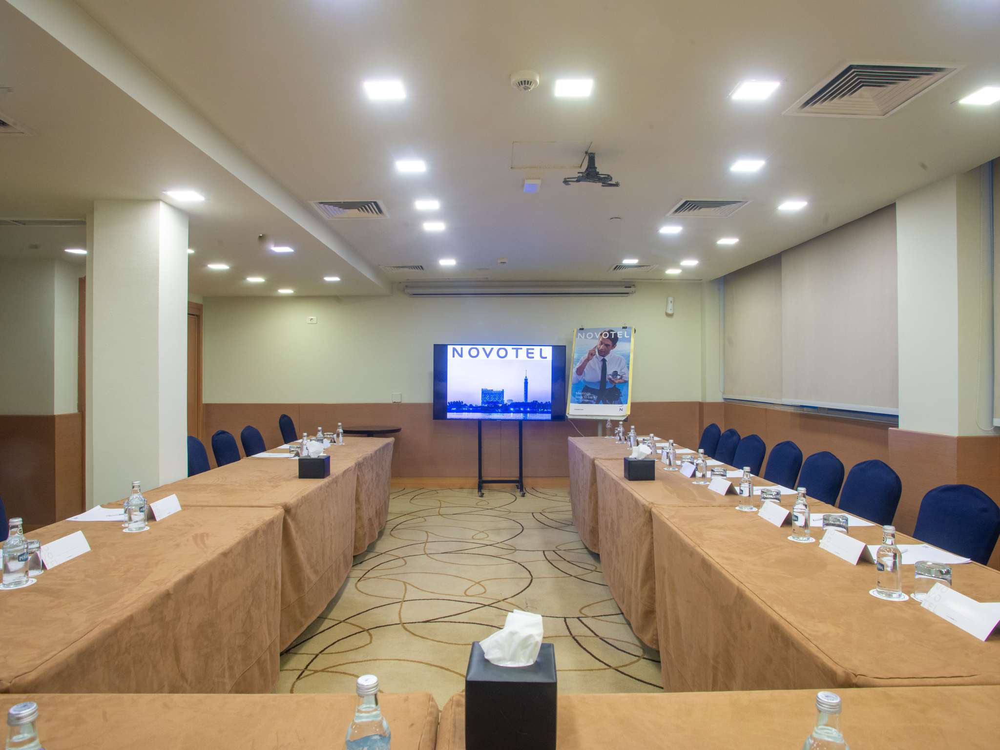 6600_sm_00_p_2048x1536