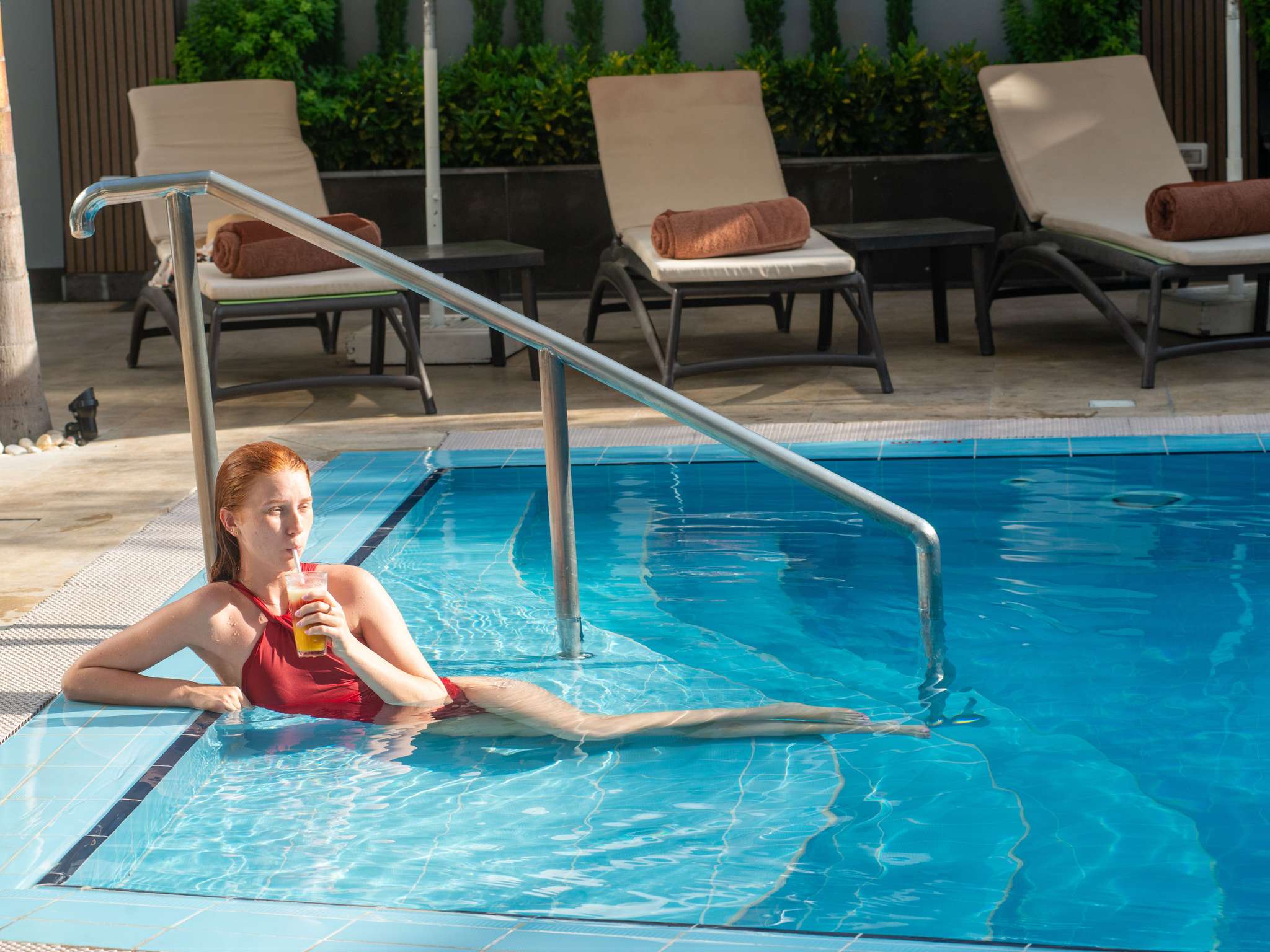 6600_sp_04_p_2048x1536