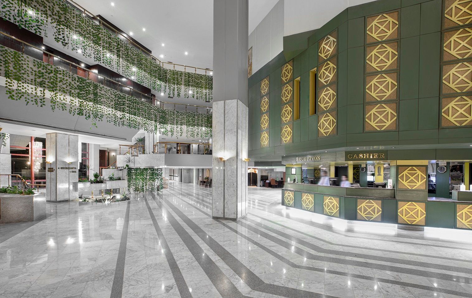 PYRAMISA+ASWAN00002eee-1920w