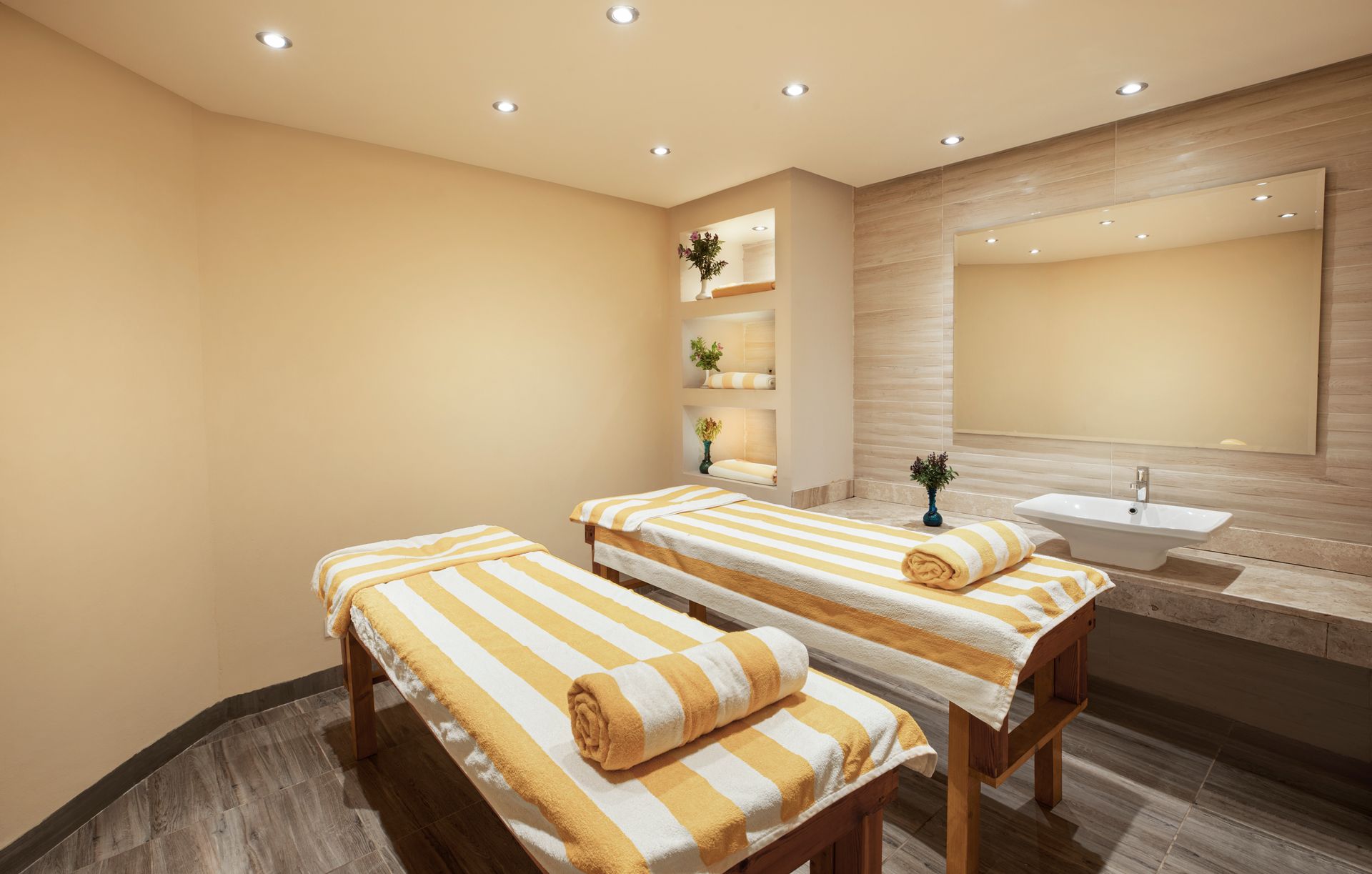 PYRAMISA+ASWAN00009-41ad6713-1920w