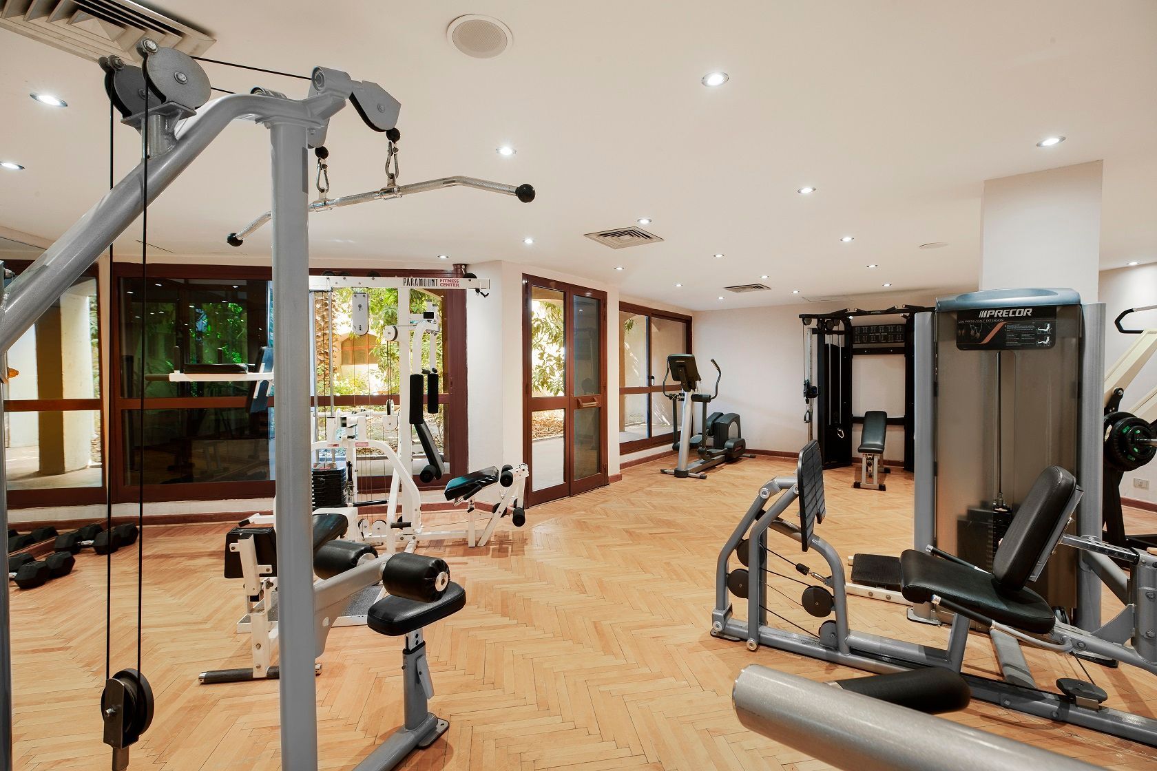 PYRAMISA+ASWAxxxxxxxxN00005-1920w