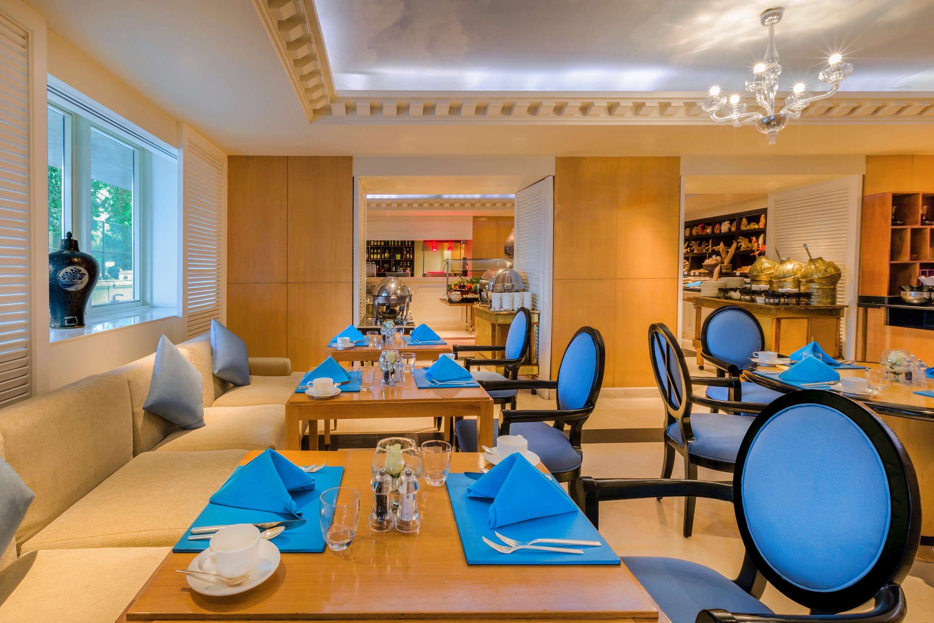 a74058e2c18b-73654621_4K