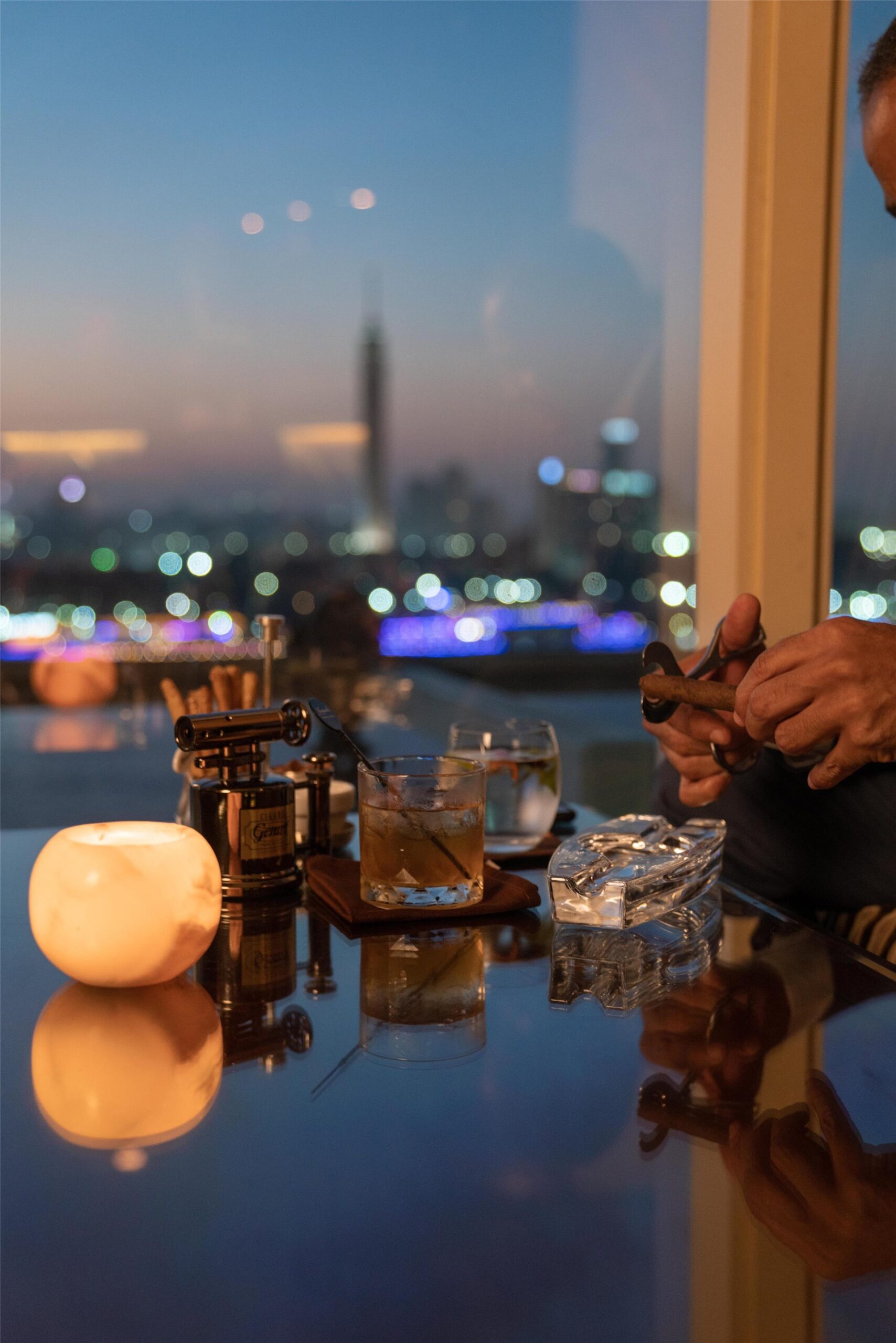 c77cc095ec93-84159709_4K